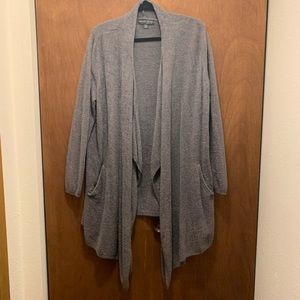 2X open front gray cuddle dud sweater